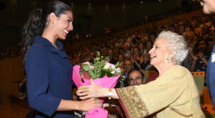 La mezzo madrileña fue homenajeada en el Teatro de La Maestranza en 2016
