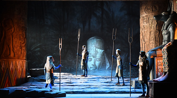 Aida Zeffirelli Oviedo